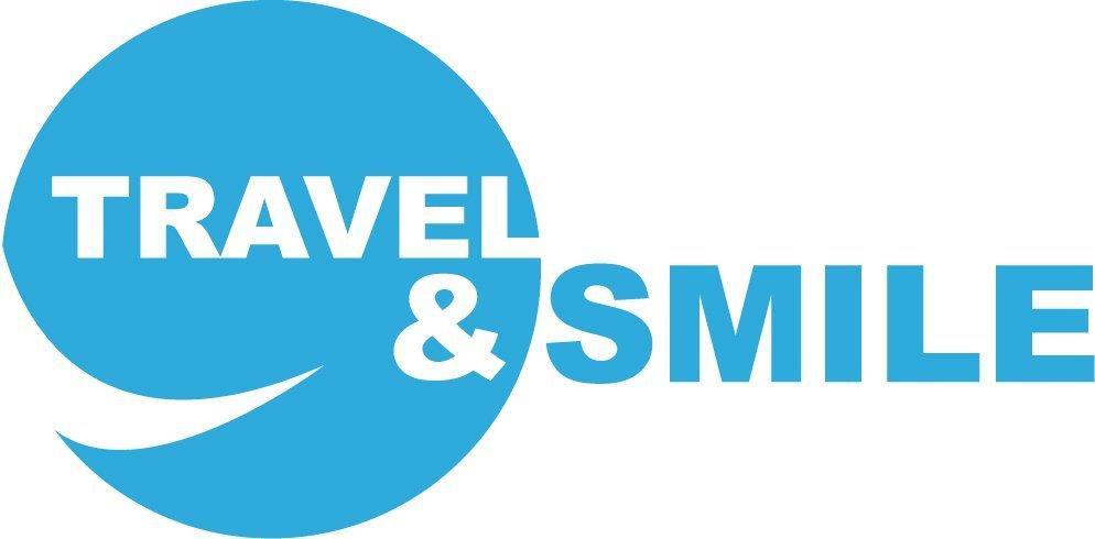 TRAVEL AND SMILE  BV - Hove